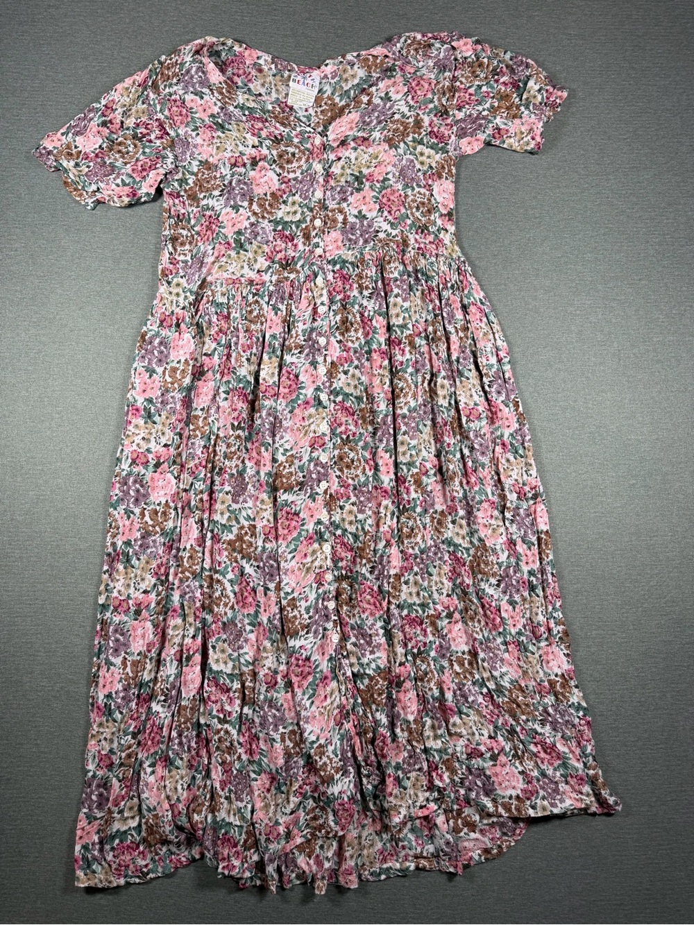 Vintage Floral V-Neck Maxi Dress